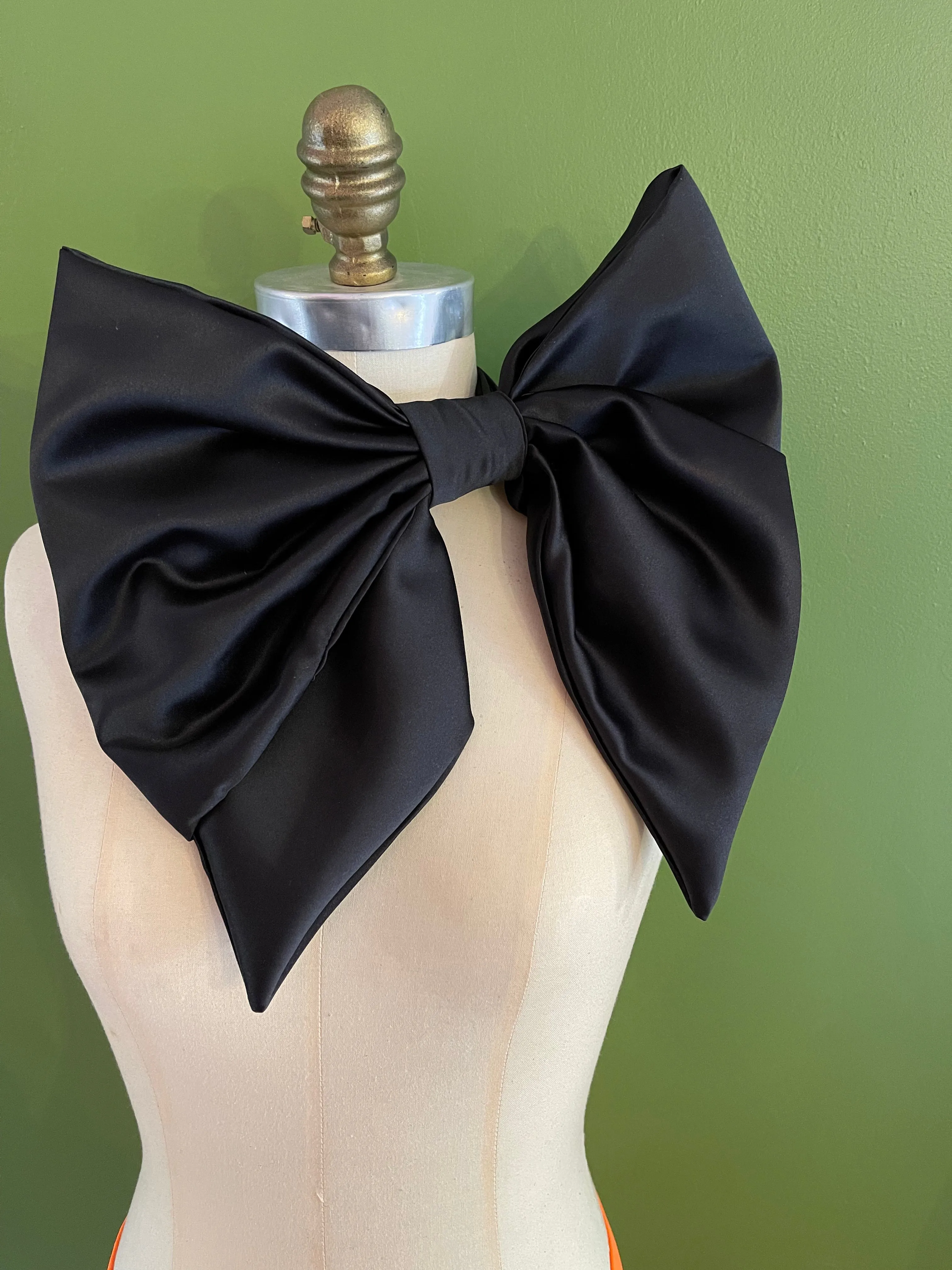 Fiocco Bow Brooch Grande