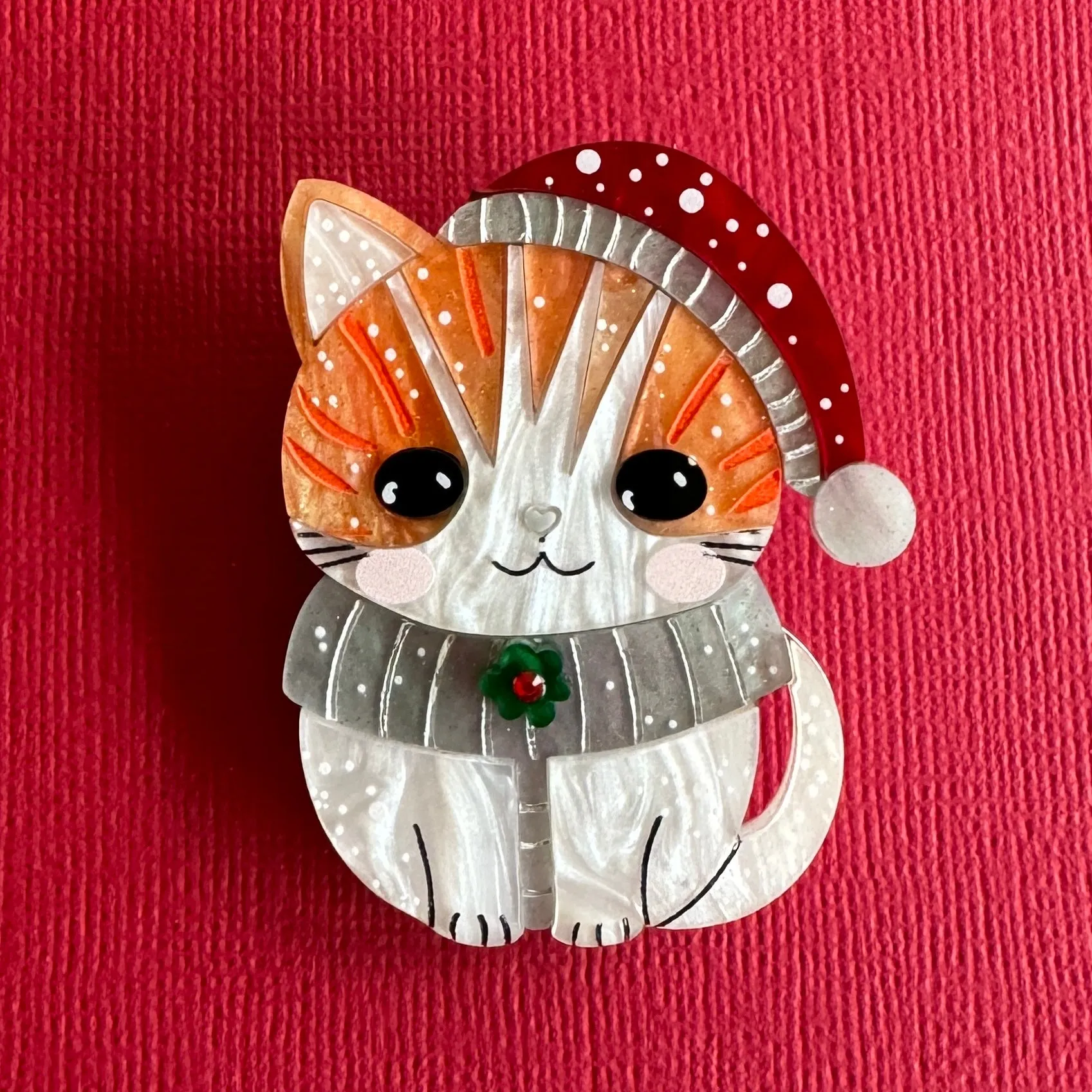 Jingle Paws - brooch