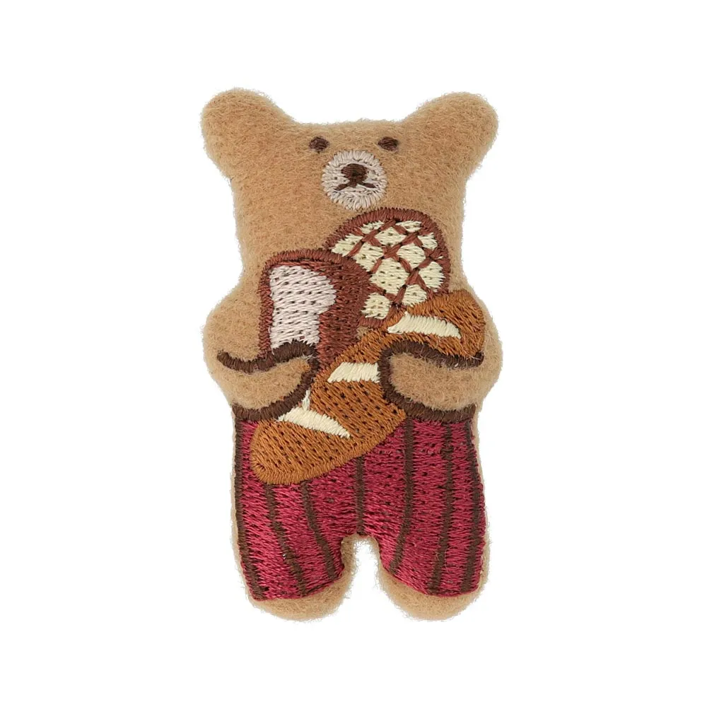 Little Bear and Bread Padded Brooch