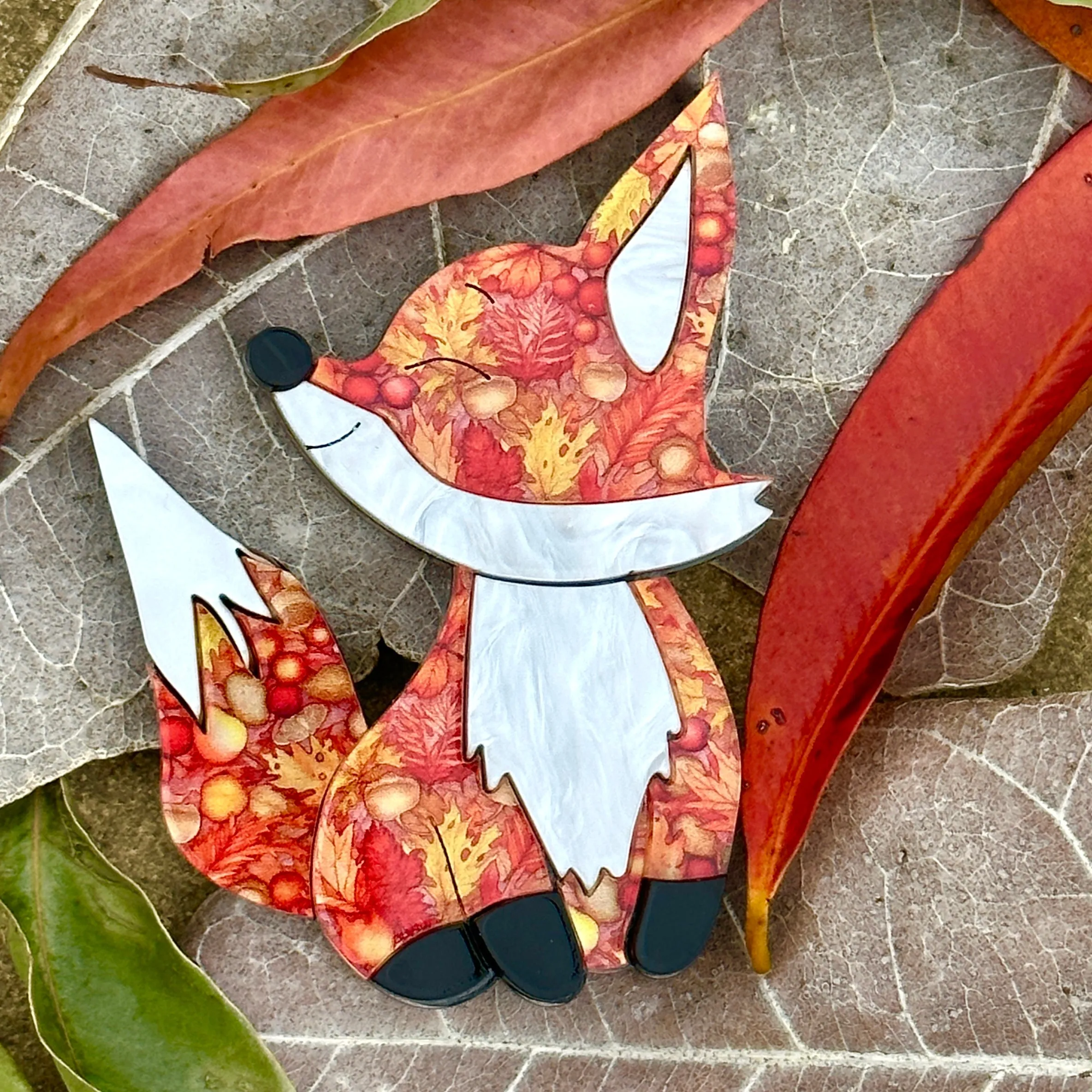 Maple the Fox 🦊 🍁 - Brooch - Set of 4