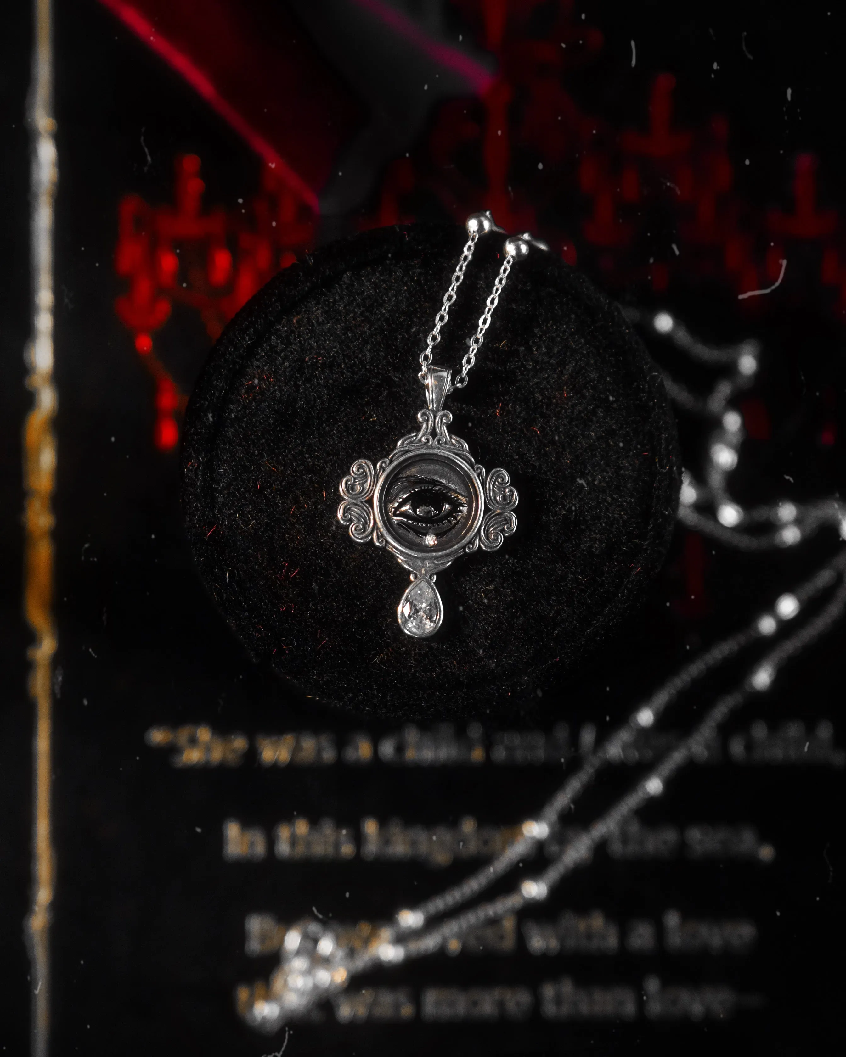 The "Lover's Eye" Necklace