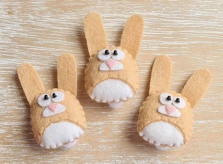 World of Kawaii Brooches - Various Animals*
