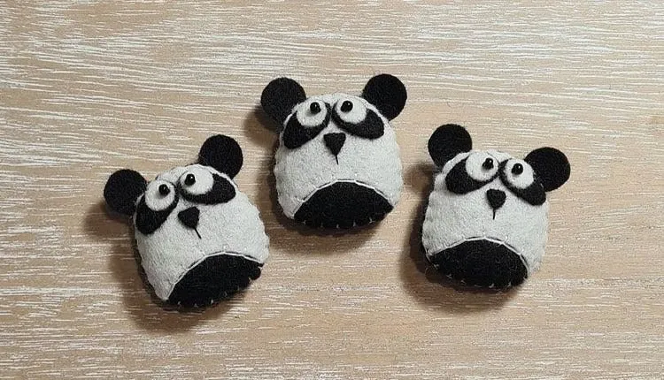 World of Kawaii Brooches - Various Animals*