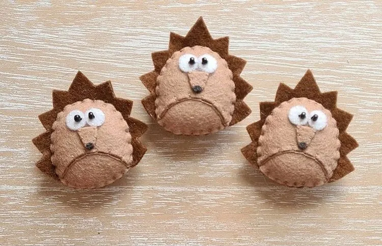 World of Kawaii Brooches - Various Animals*