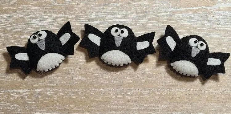 World of Kawaii Brooches - Various Animals*