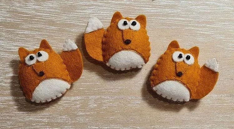 World of Kawaii Brooches - Various Animals*