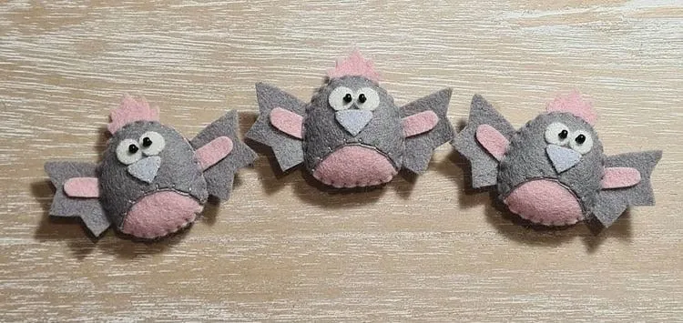 World of Kawaii Brooches - Various Animals*